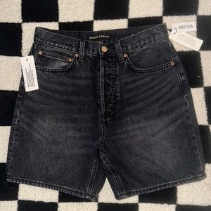 NWT Denim Forum ARITZIA Denim Shorts sz 27